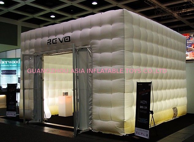 Emergency Shelter Inflatable Buildings With PVC Tarp / Lighting Inflatable